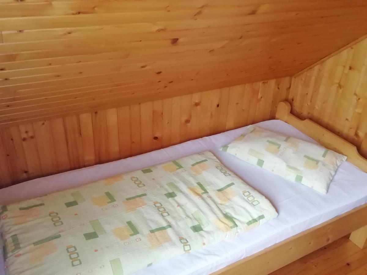 Villa Demeny Vendeghaz Sub Cetate Esterno foto